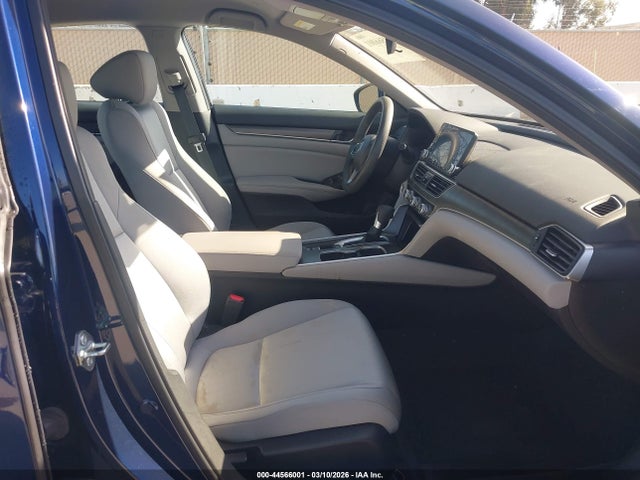 1HGCV1F12JA195066 Honda ACCORD LX