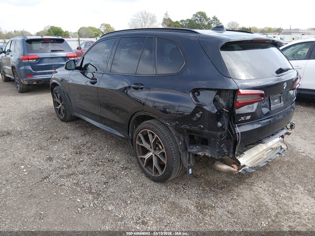 2021 BMW X5 5UXCR4C07M9F56346 Photo 2