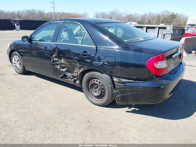 2003 TOYOTA CAMRY 4T1BE30K73U243066 Photo 2