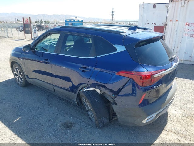KIA SELTOS EX 2021 KNDERCAA1M7096304 Image 3