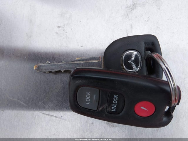 2006 MAZDA MAZDA3 JM1BK32F061426246 Photo 10