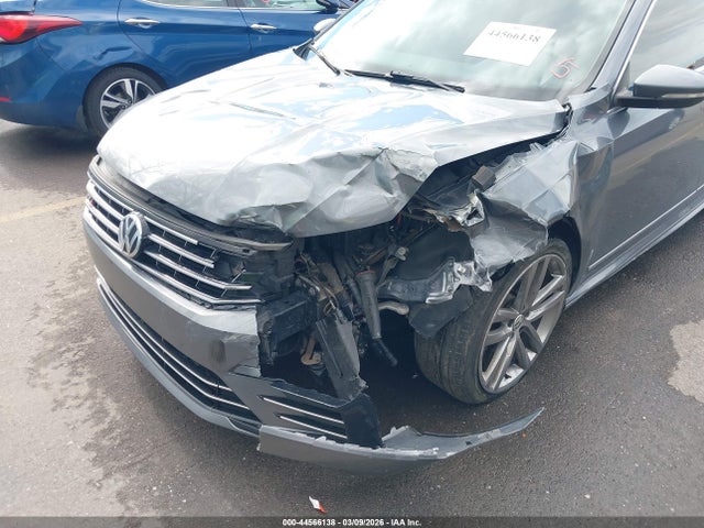 Продажа на аукционе авто 2016 Volkswagen Passat 1.8t R-line, vin: 1VWAT7A31GC039716, номер лота: 44566138