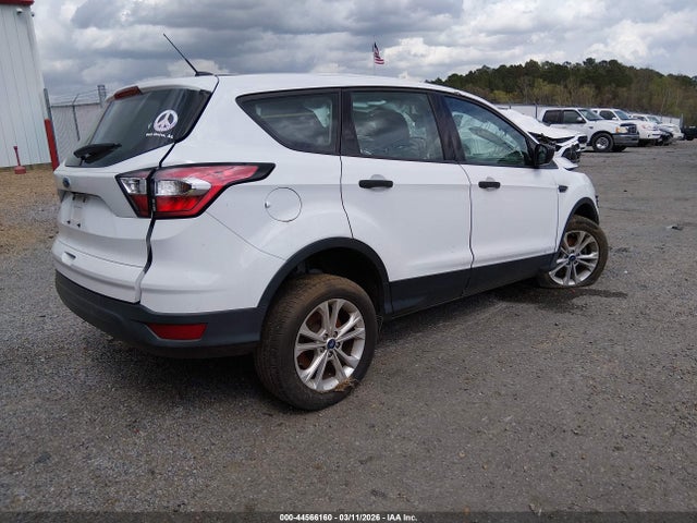 44566160 :رقم المزاد ، 1FMCU0F74HUB85692 vin ، 2017 Ford Escape S مزاد بيع