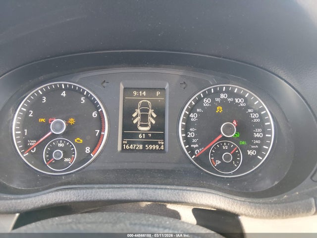 1VWBT7A37FC080225 Volkswagen Passat 1.8t Se