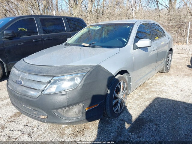 44566194 :رقم المزاد ، 3FAHP0HG2BR311065 vin ، 2011 Ford Fusion Se مزاد بيع
