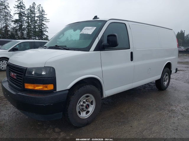1GTW7AFG3L1253974 GMC Savana Cargo Rwd 2500 Regular Wheelbase Work Van