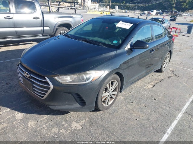 Hyundai ELANTRA SEL 2018 5NPD84LF7JH225599 Image 2