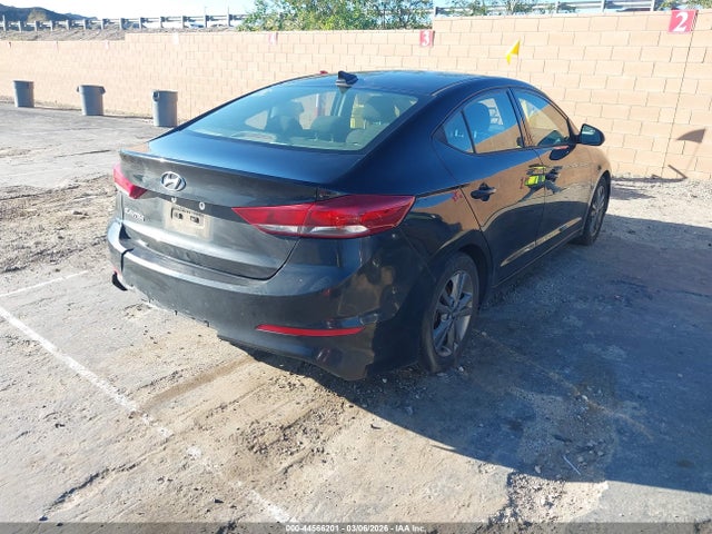 Hyundai ELANTRA SEL 2018 5NPD84LF7JH225599 Image 4
