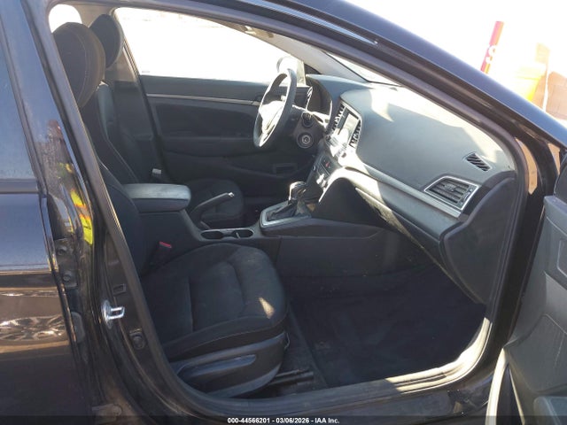 Hyundai ELANTRA SEL 2018 5NPD84LF7JH225599 Image 5