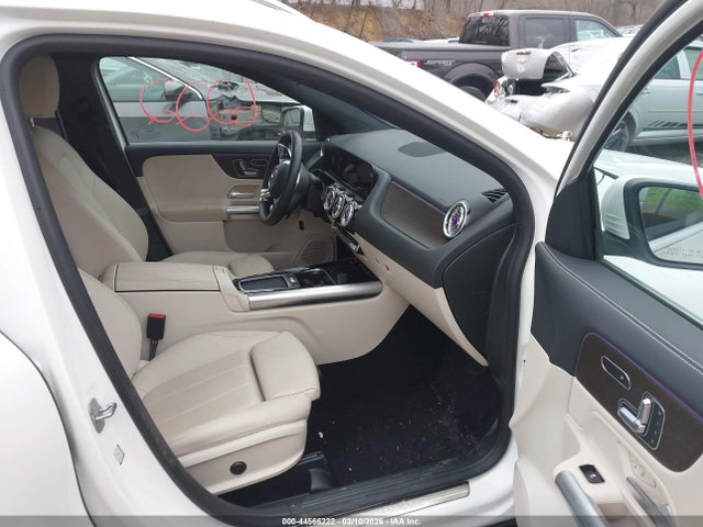 44566222 :رقم المزاد ، W1N4N4GB1SJ718437 vin ، 2025 Mercedes-benz Gla 250 4matic مزاد بيع