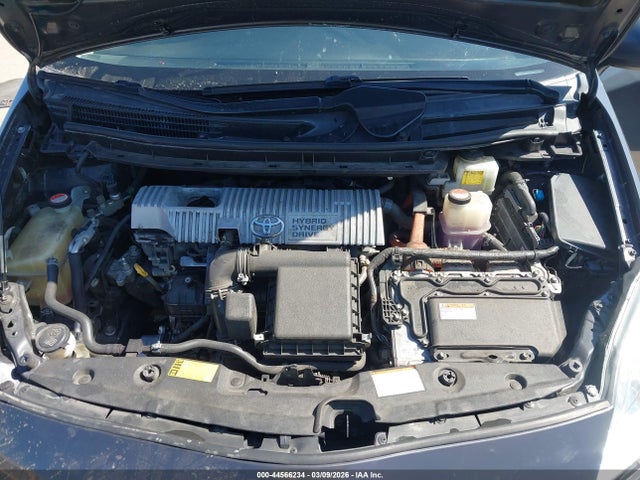 Toyota Prius Three 2015 JTDKN3DU5F0424372 Image 10