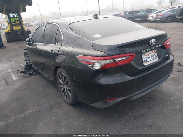 4T1F11AK4MU422277 Toyota CAMRY XLE