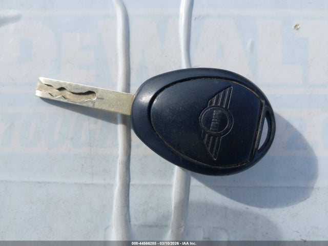 2002 MINI COOPER S WMWRE33442TD55893 Photo 10