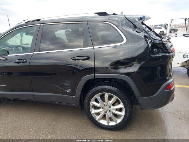 1C4PJLDB9HW522420 Jeep Cherokee Limited Fwd