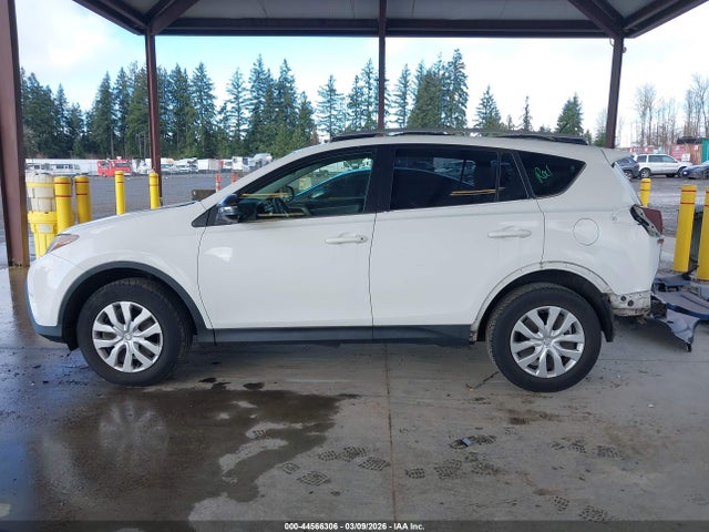 Toyota RAV4 LE 2014 JTMBFREV8ED074427 Image 15
