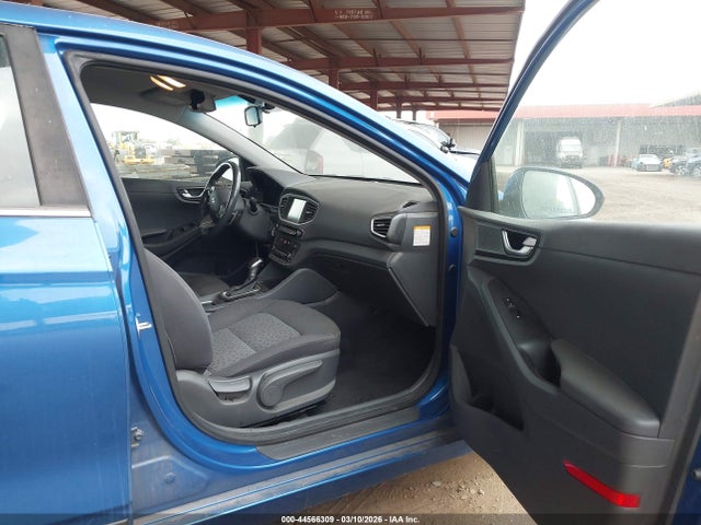 KMHC75LC0JU072916 Hyundai Ioniq Hybrid Sel