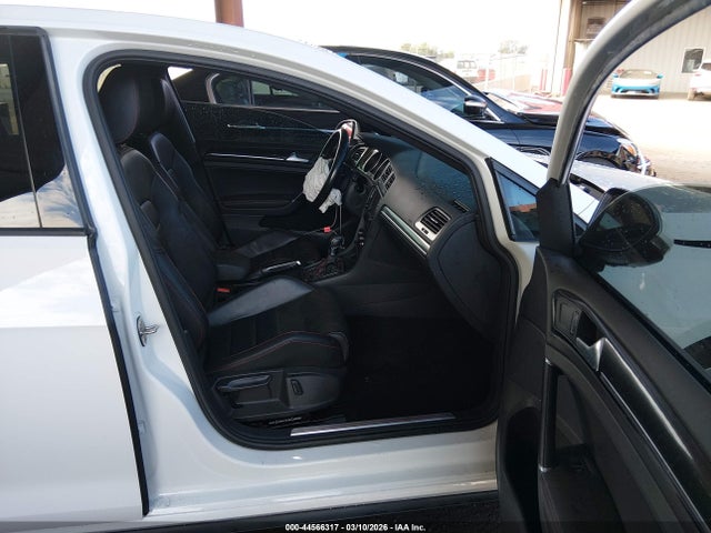 2017 VOLKSWAGEN GOLF GTI 3VW447AU2HM075983 Photo 4
