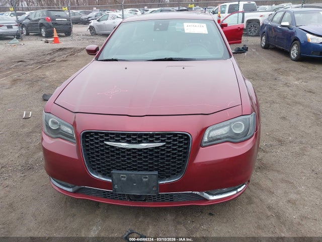 Продажа на аукционе авто 2018 Chrysler 300 300s, vin: 2C3CCABG7JH264208, номер лота: 44566324
