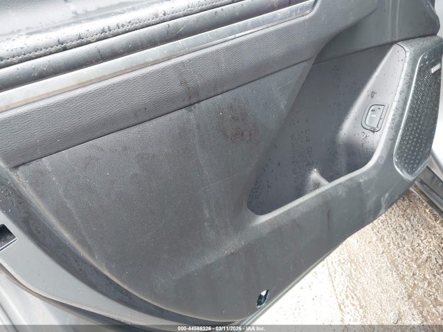 44566326 :رقم المزاد ، 5GAEVARS7SJ227749 vin ، 2025 Buick Enclave Preferred Fwd مزاد بيع