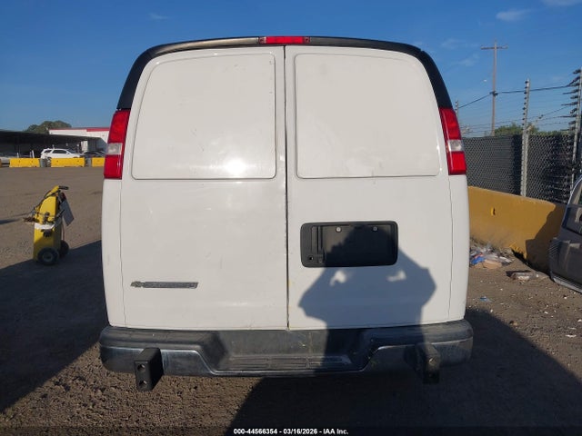 1GCWGAFP9M1306601 Chevrolet Express Cargo Rwd 2500 Regular Wheelbase Wt