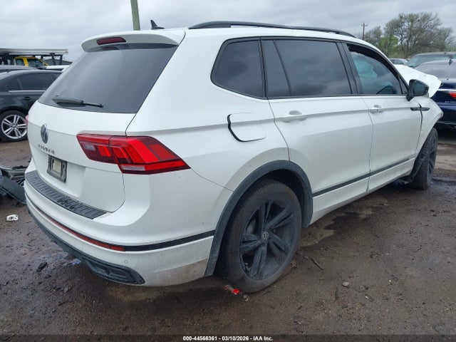 2023 VOLKSWAGEN TIGUAN 3VVCB7AX6PM092686 Photo 3