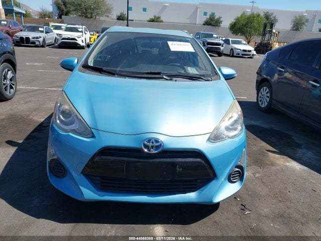 Toyota Prius C Three 2015 JTDKDTB37F1114716 Image 12