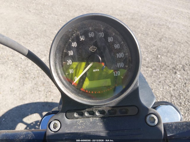 2020 HARLEY-DAVIDSON XL883 1HD4LE218LB402142 Photo 6