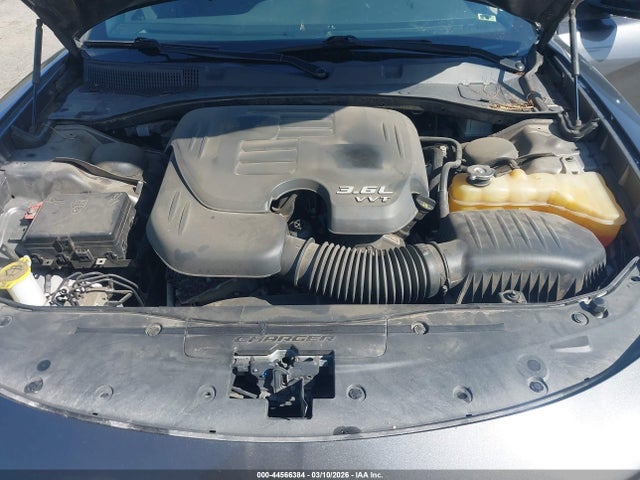 Dodge Charger Sxt Rwd 2018 2C3CDXBG9JH281088 Image 10
