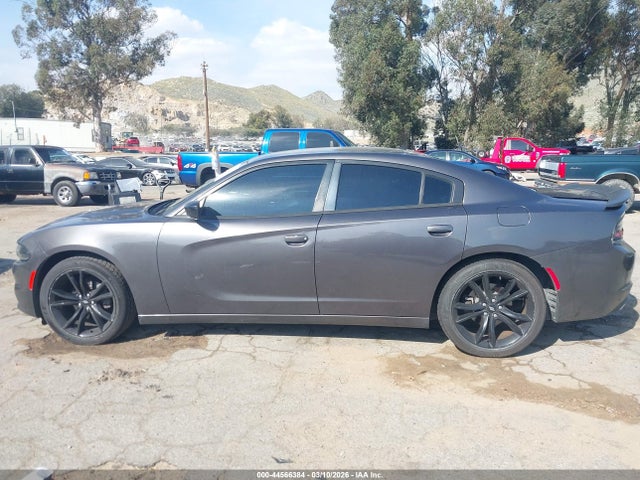 Dodge Charger Sxt Rwd 2018 2C3CDXBG9JH281088 Image 14