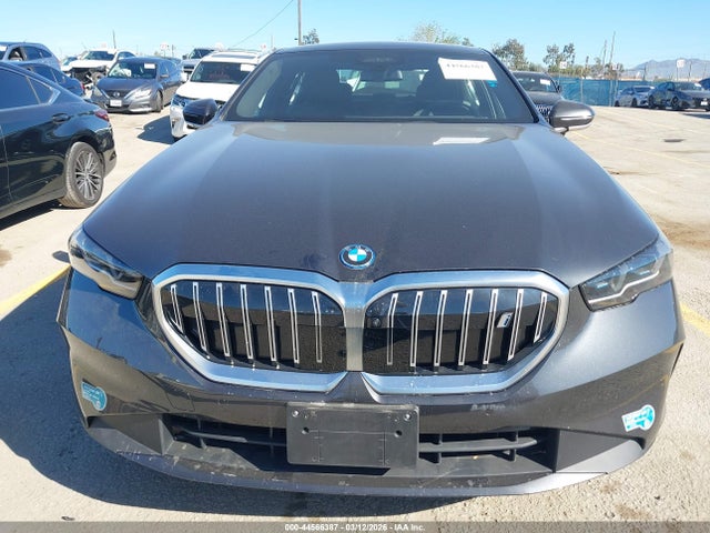 WBY13HG08SCS85708 BMW I5 Xdrive40