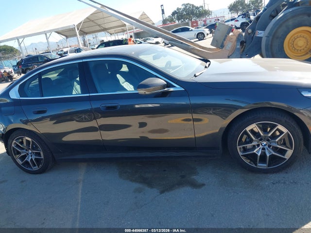 WBY13HG08SCS85708 BMW I5 Xdrive40