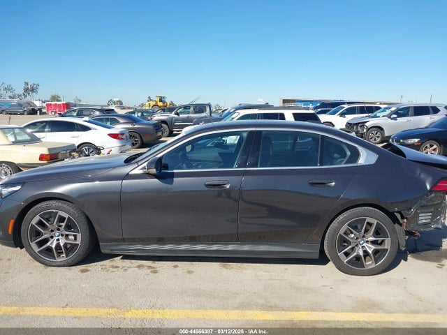 WBY13HG08SCS85708 BMW I5 Xdrive40