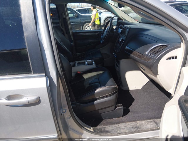2C4RC1BG7ER435903 Chrysler Town &amp; Country Touring