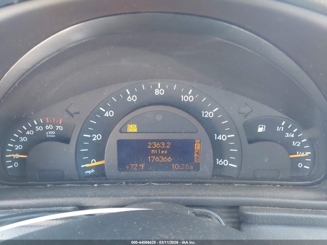 44566425 :رقم المزاد ، WDBRF40J74A583591 vin ، 2004 Mercedes-benz C 230 Kompressor Sport/sport مزاد بيع