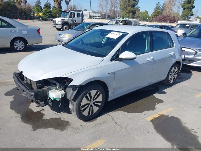 WVWKR7AUXKW903328 Volkswagen E-golf Se