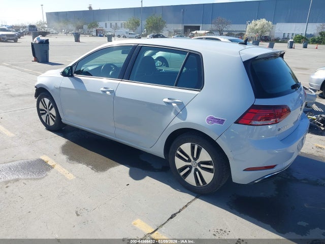 WVWKR7AUXKW903328 Volkswagen E-golf Se