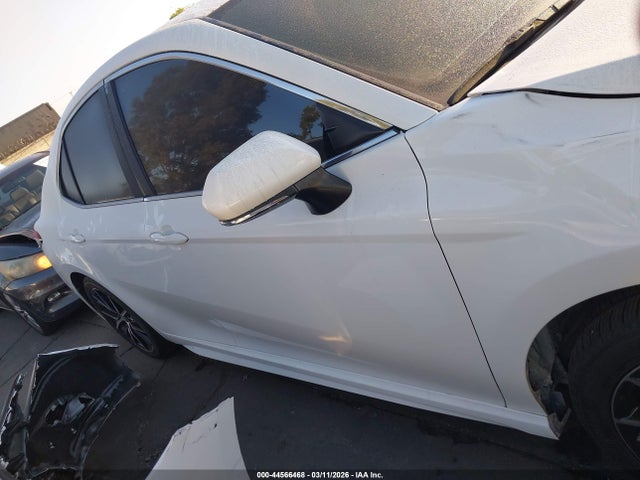 Toyota CAMRY SE 2022 4T1G11AK8NU047998 Image 13