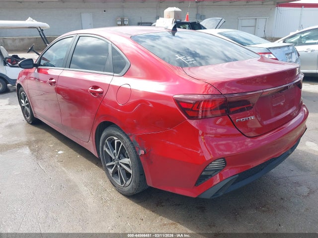 3KPF24AD6NE465457 KIA Forte Lxs