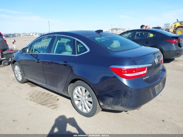 1G4PP5SK2F4198809 Buick Verano