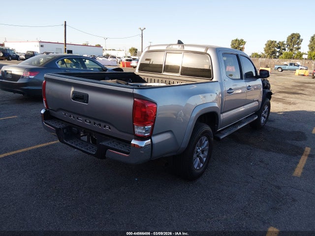 5TFAX5GN9HX103242 Toyota Tacoma Sr5