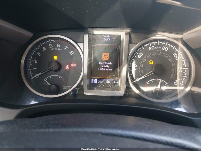 5TFAX5GN9HX103242 Toyota Tacoma Sr5