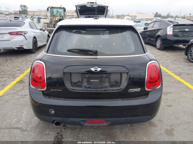 WMWXU1C5XJ2F80735 Mini Hardtop Cooper