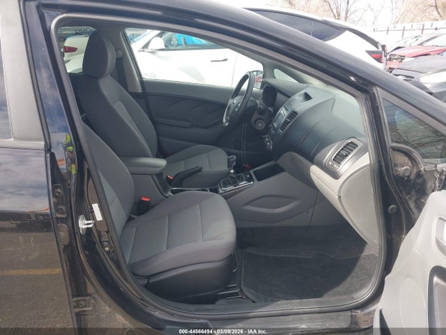 3KPFK4A70JE254498 KIA FORTE LX
