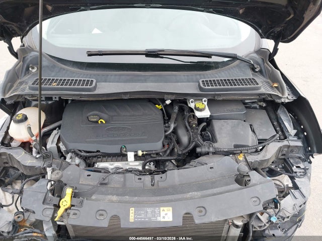 1FMCU9GD0JUC91507 Ford ESCAPE SE