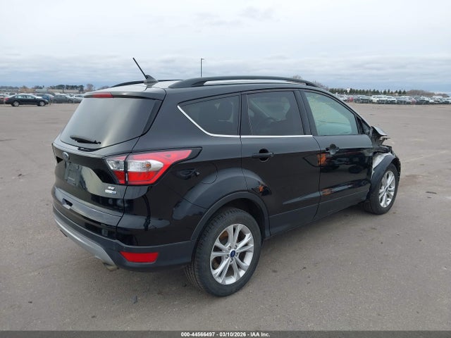 1FMCU9GD0JUC91507 Ford ESCAPE SE