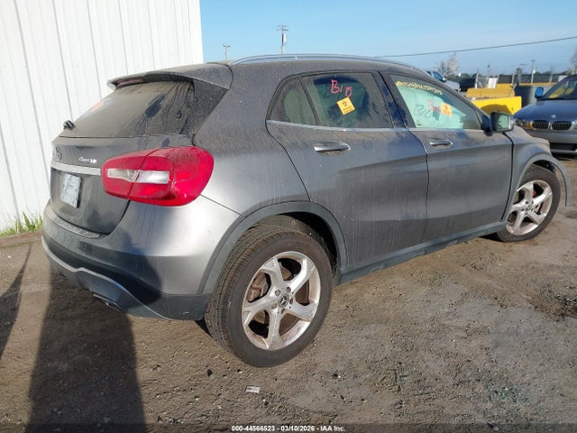 WDCTG4GB4KJ584305 Mercedes-Benz Gla 250 4matic