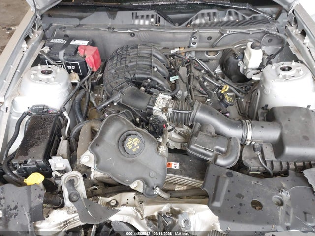 1ZVBP8AM5E5212954 Ford Mustang V6