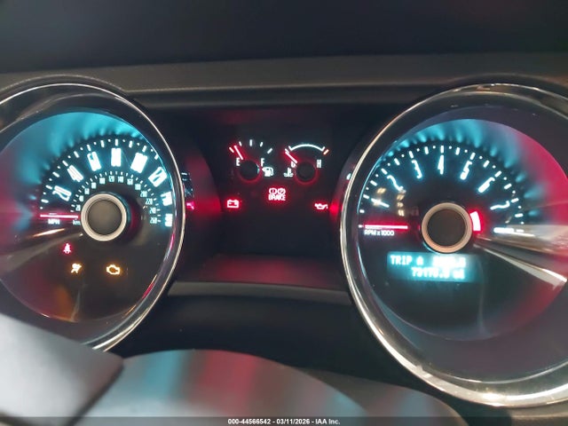 1ZVBP8AM5E5212954 Ford Mustang V6