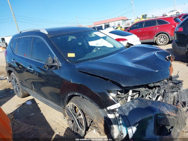 Auction sale of the 2017 Nissan Rogue Sl, vin: 5N1AT2MV8HC832852, lot number: 44566543