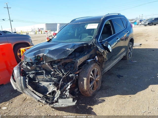 Auction sale of the 2017 Nissan Rogue Sl, vin: 5N1AT2MV8HC832852, lot number: 44566543